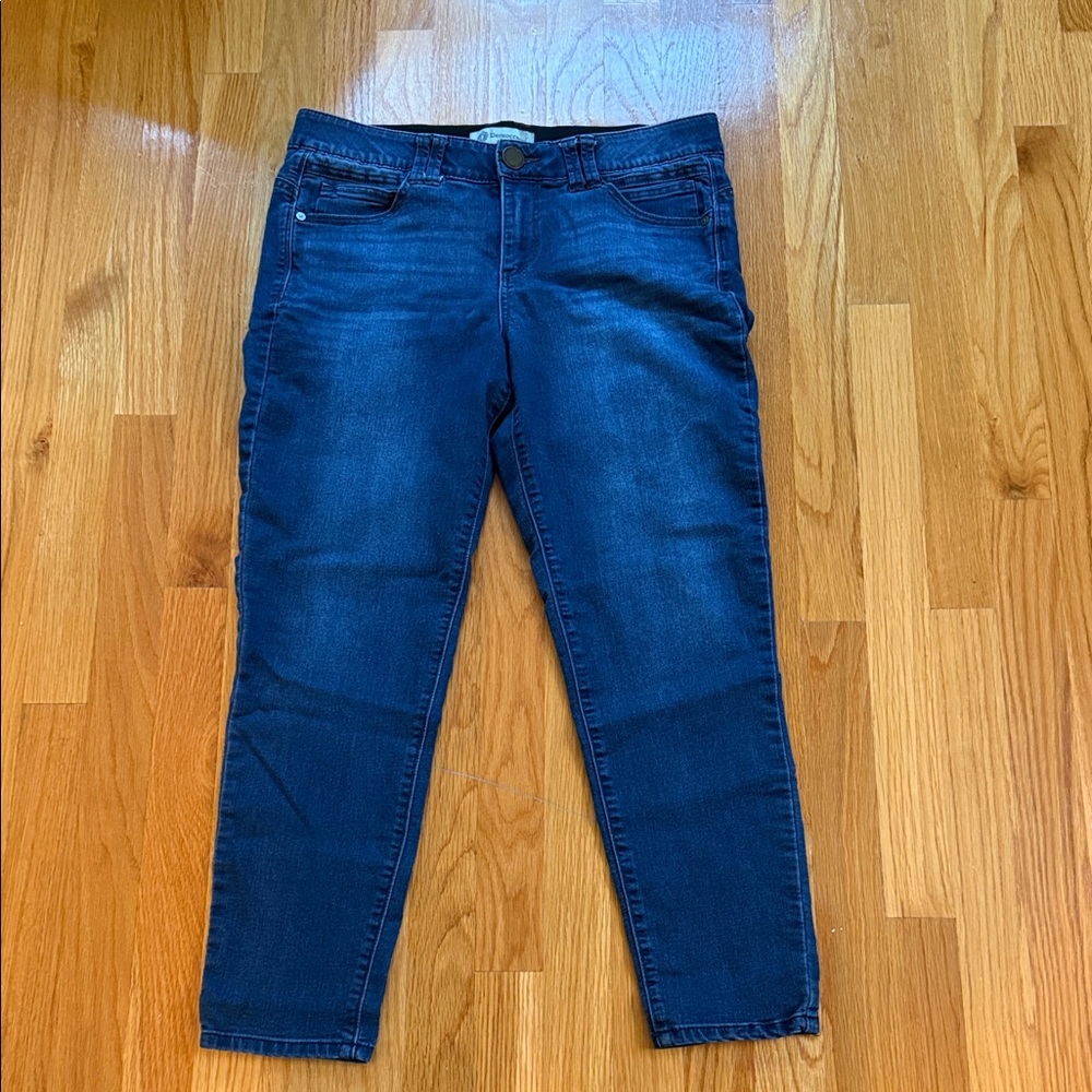 Democracy Ankle Jeans sz 10